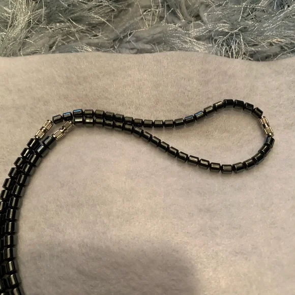 Men’s Stainless Steel Onyx Type Stone Lyon Face Necklace - Picture 4 of 5